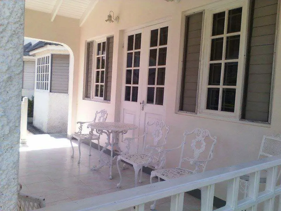 Rush Bond Villa Montego Bay 0*,  Jamaica
